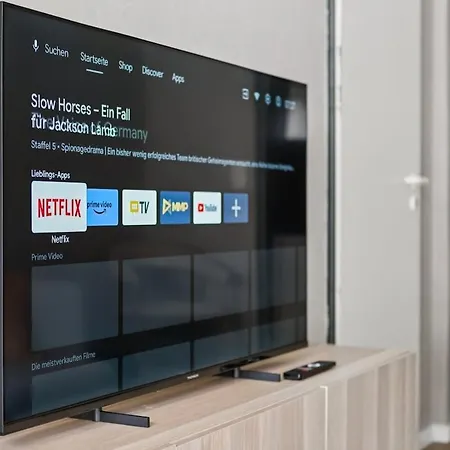 Koblenz-city Am Schloss - 10 Gaeste - Zachastay شقة كوبلنس