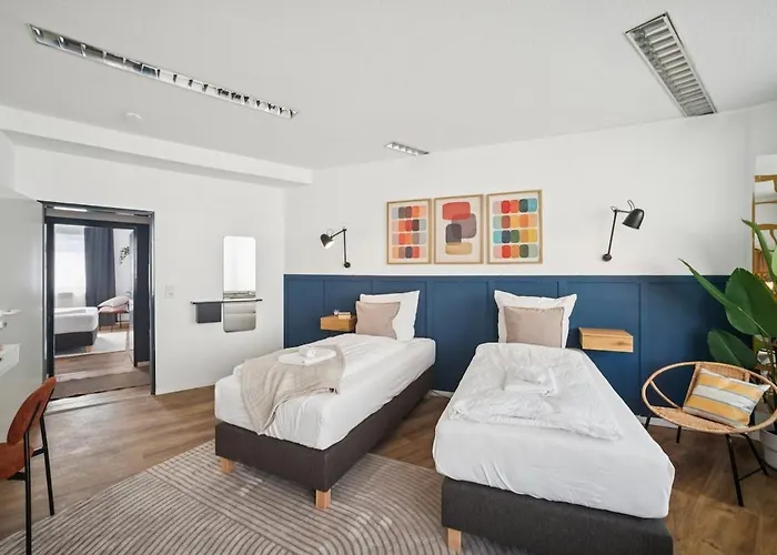 Koblenz-city Am Schloss - 10 Gaeste - Zachastay